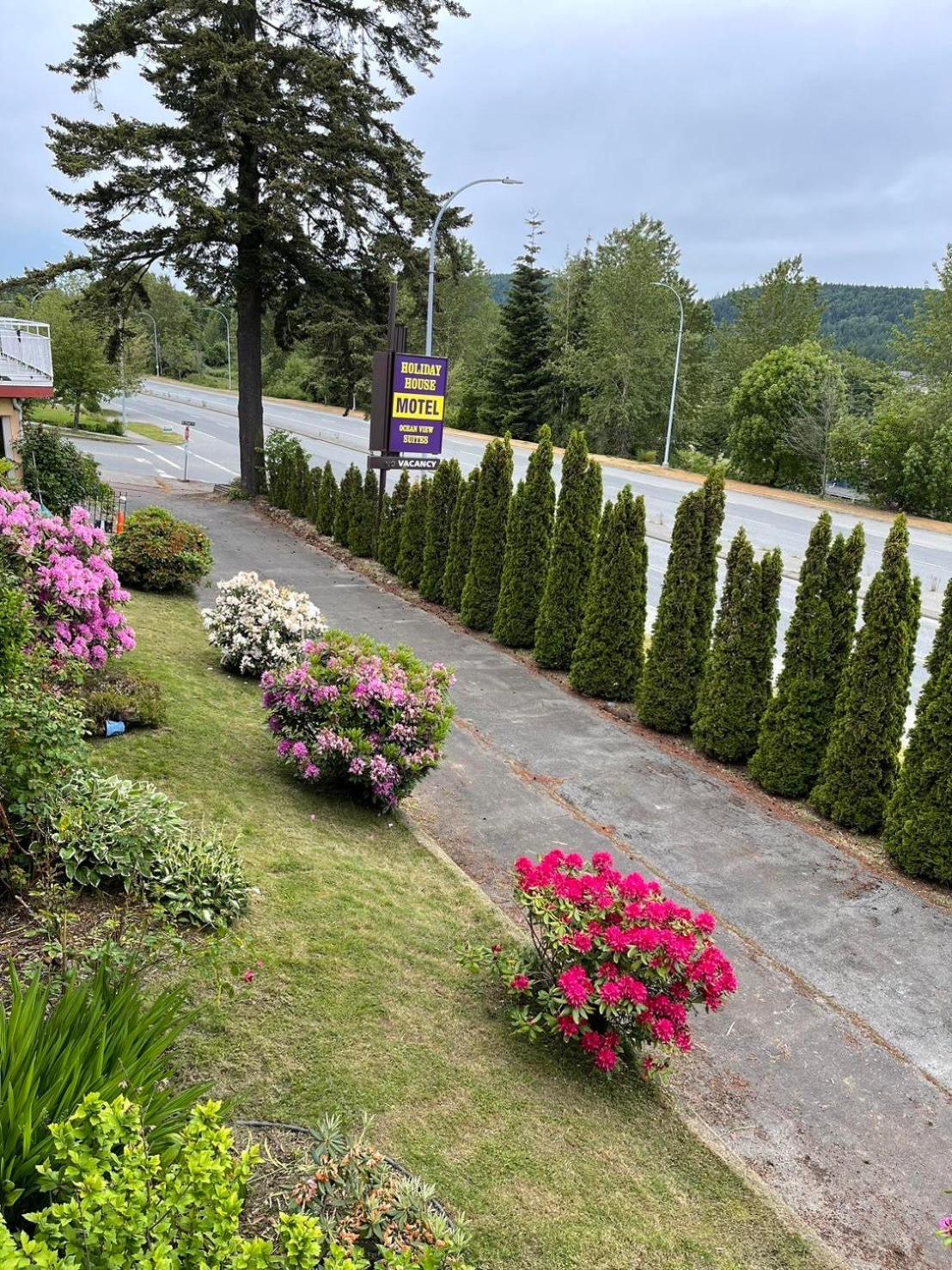 Holiday House Motel Ladysmith Bagian luar foto